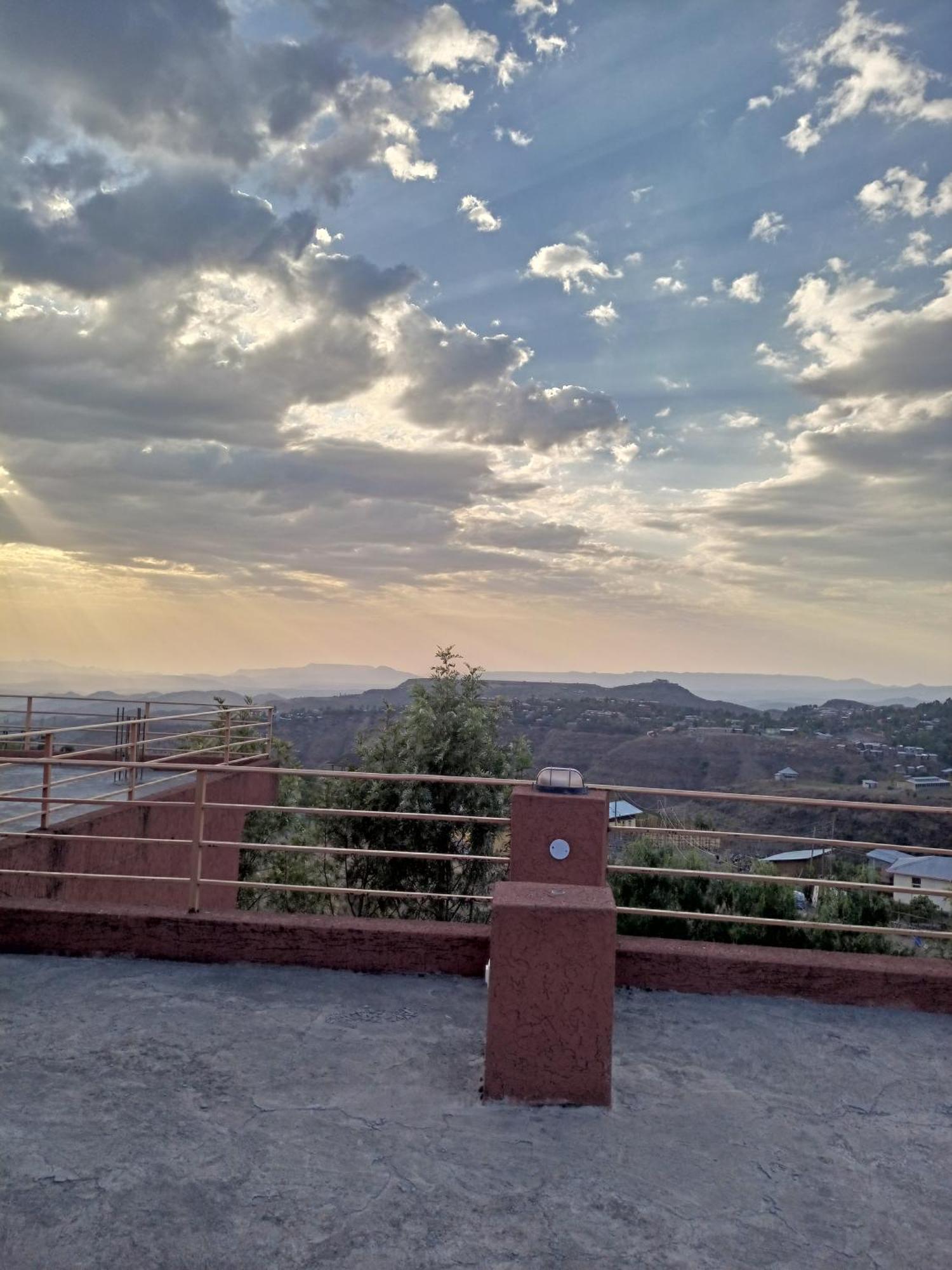 Zan-Seyoum Hotel - ลาลิเบลา ภายนอก รูปภาพ