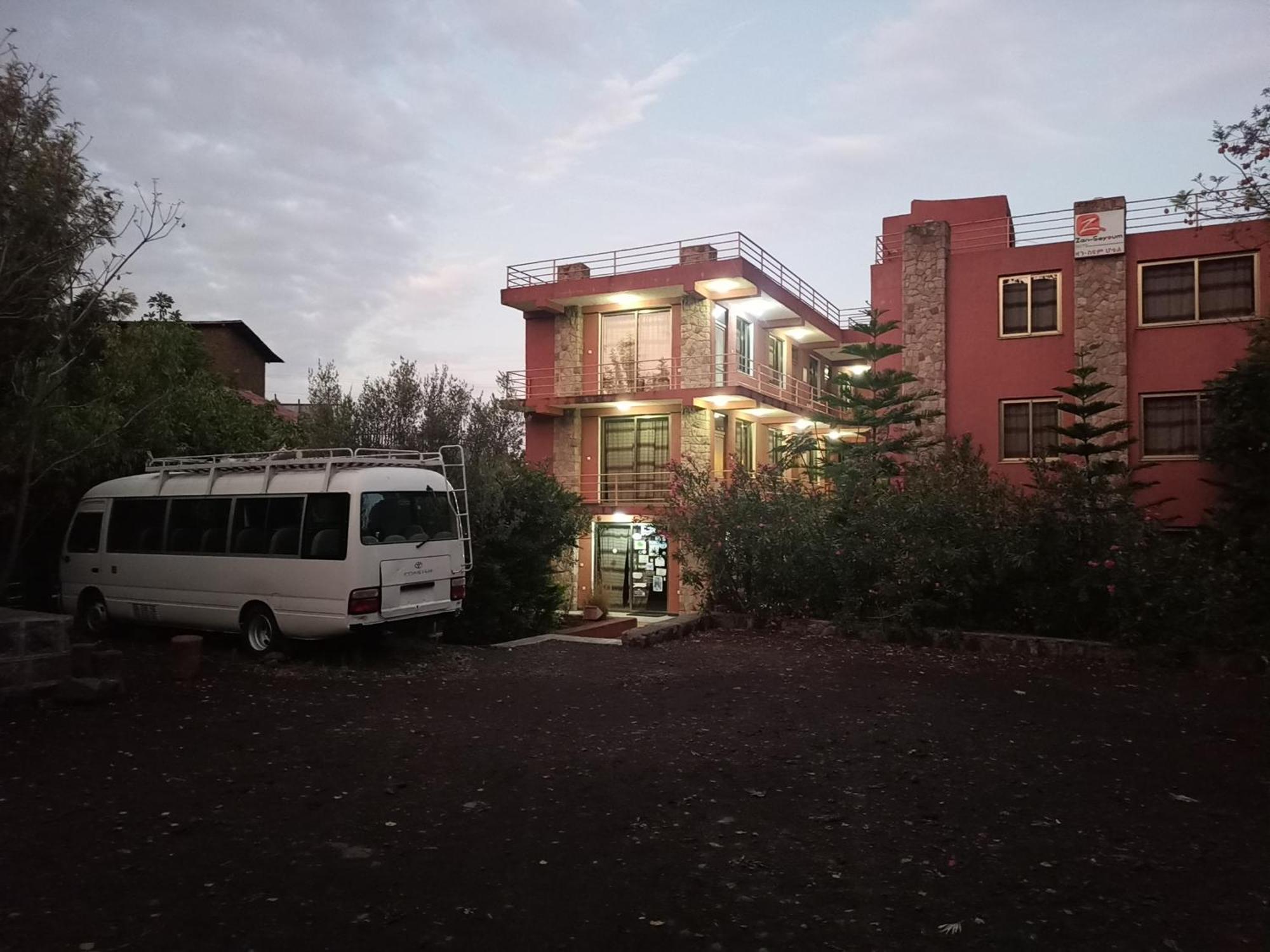 Zan-Seyoum Hotel - ลาลิเบลา ภายนอก รูปภาพ