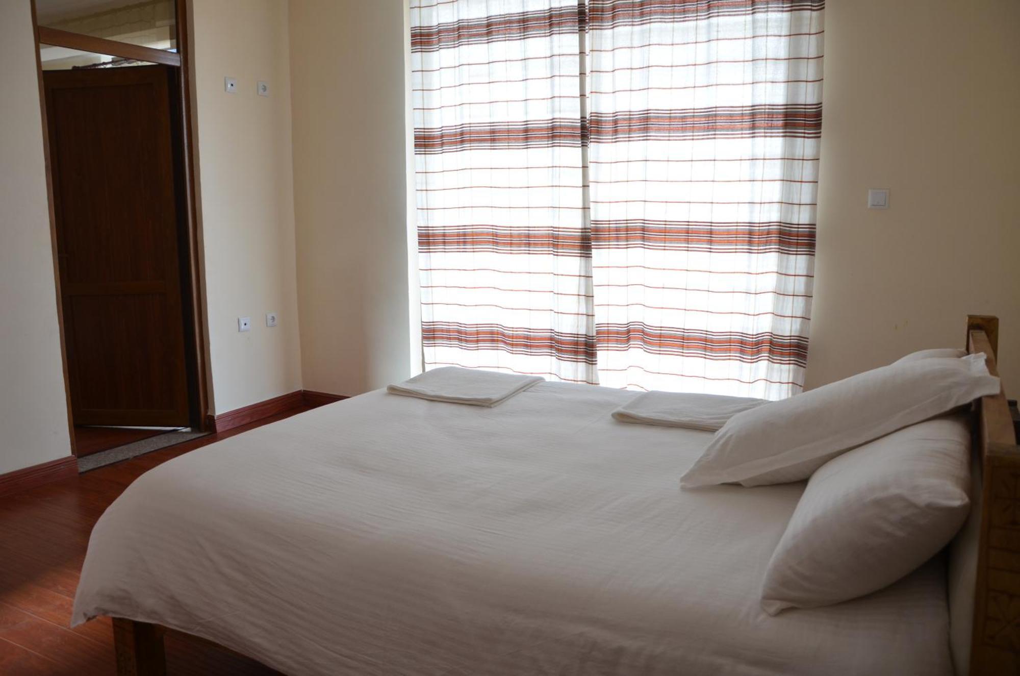 Zan-Seyoum Hotel - ลาลิเบลา ภายนอก รูปภาพ